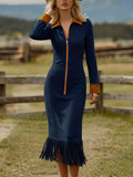 Vestido ajustado con flecos y cremallera frontal