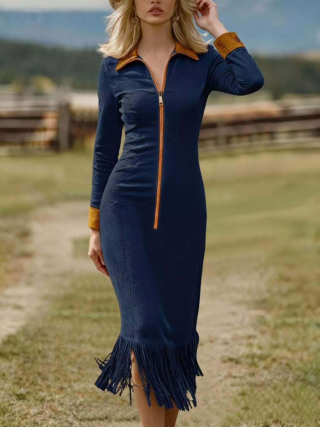 Vestido ajustado con flecos y cremallera frontal